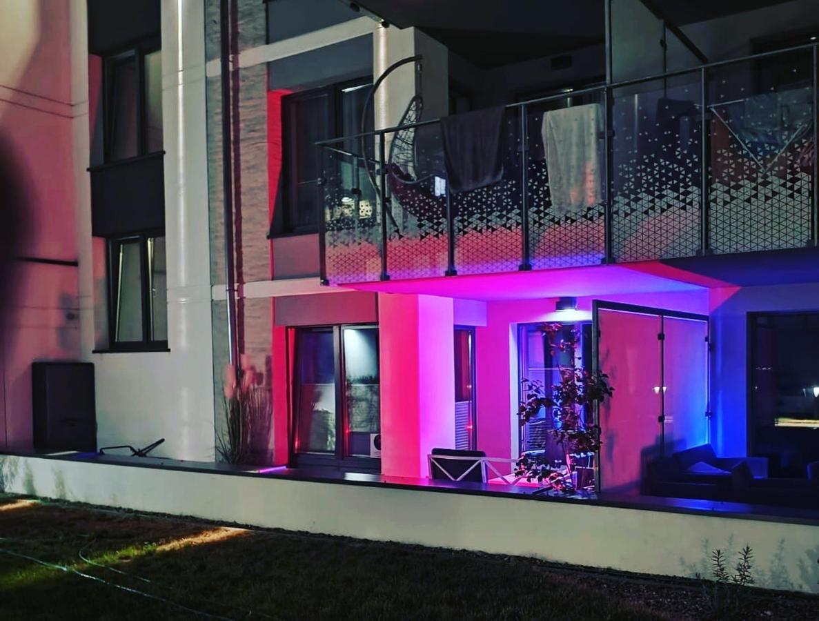 Nadmorskie Tarasy Pink&Blue Z Prywatnym Tarasem Basen Kryty&Zewnetrzny Infinity Silownia Sala Zabaw Kołobrzeg Extérieur photo